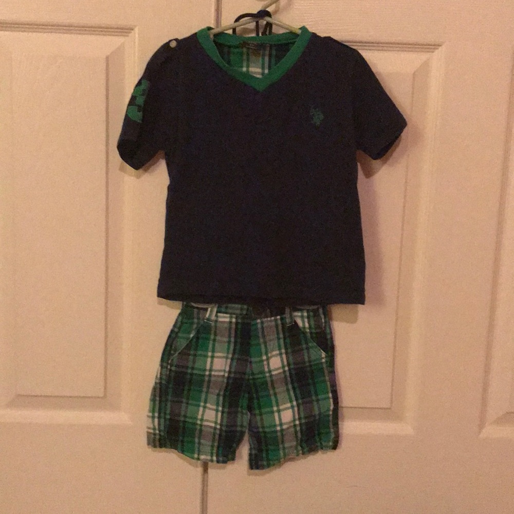 Boys 2t Polo matching shirt & shorts